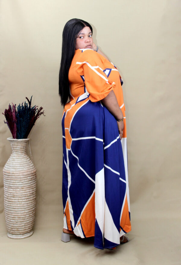 Arike Maxi Dress - 10 Pieces